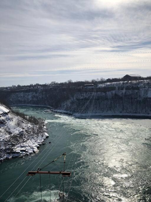 Sky Line 2- Walk To The Falls & Complimentary Breakfast Delivered Daily To The * Niagara Falls
