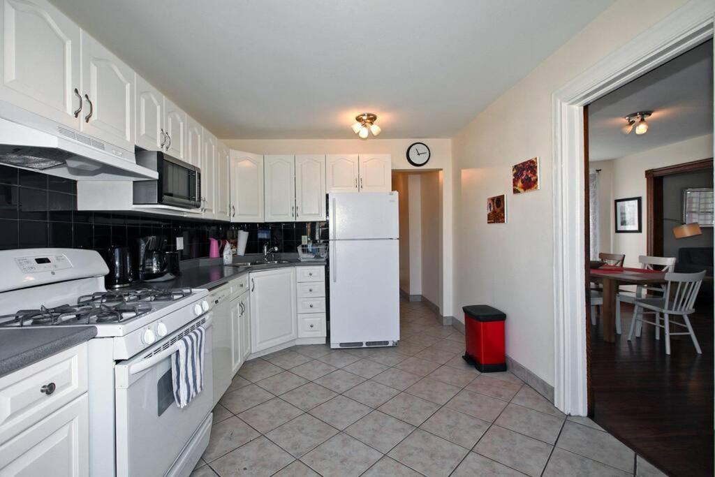 Holiday home Sky Line 2- Walk To The Falls & Complimentary Breakfast Delivered Daily To The